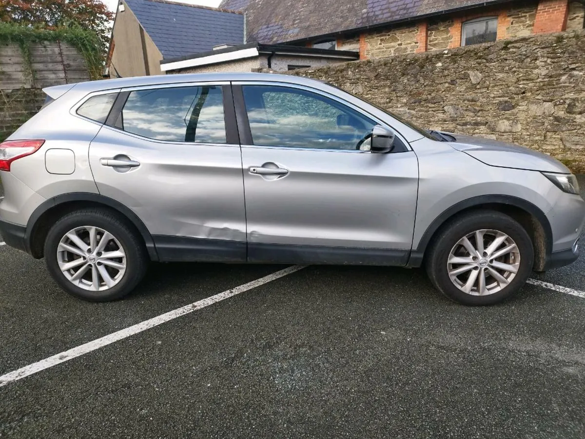 142 Nissan QashQai 1.5DCi diesel NCT 01/26 - Image 2