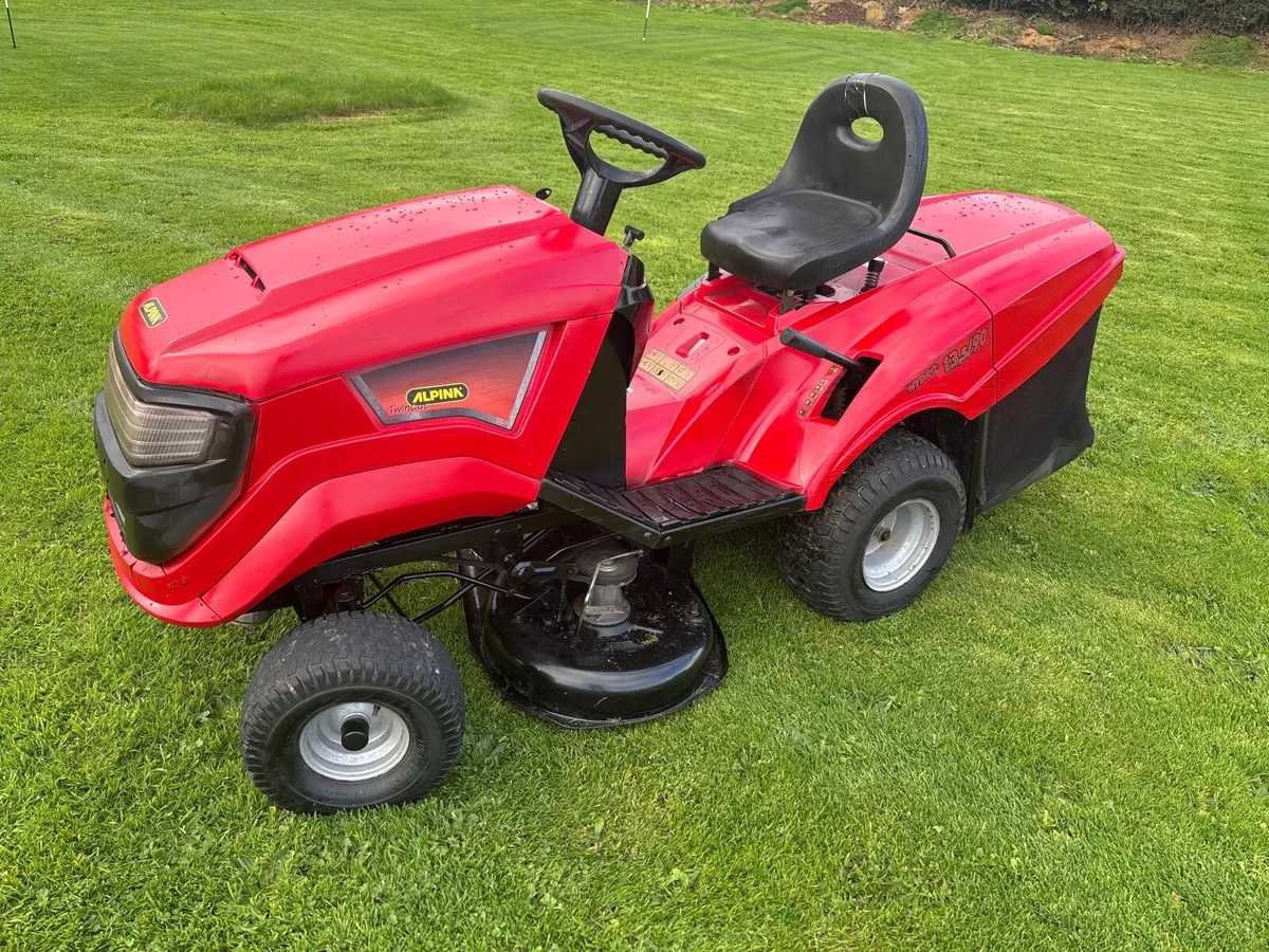 Ride on lawnmower - Image 3