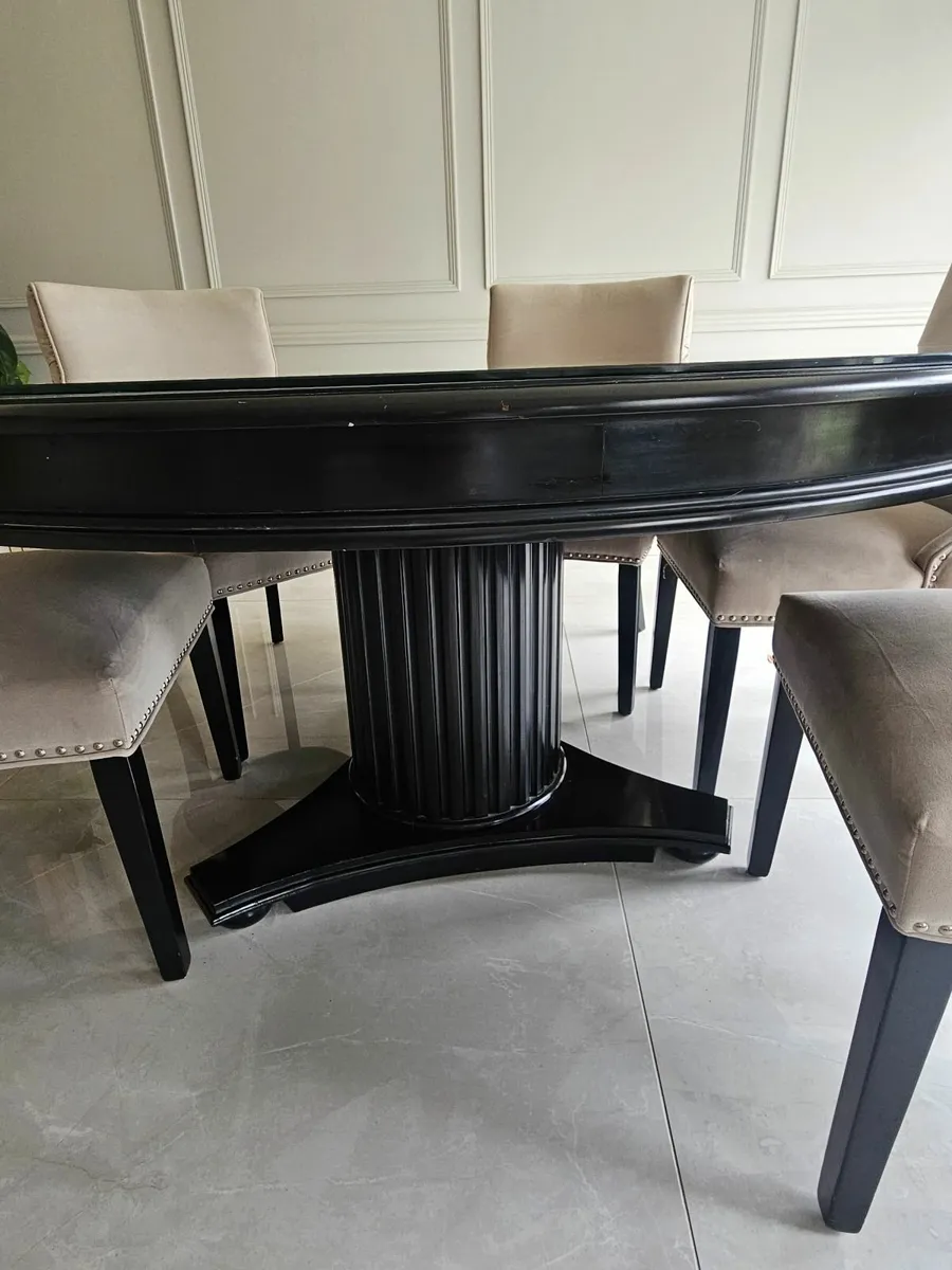 Dining Room Table and Chairs - Image 2