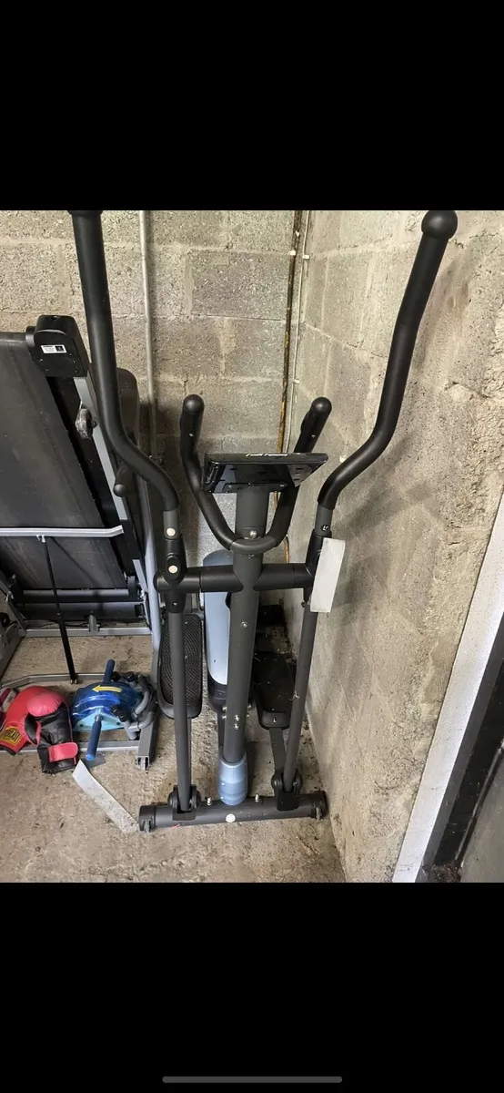 Gym equipment - Image 3