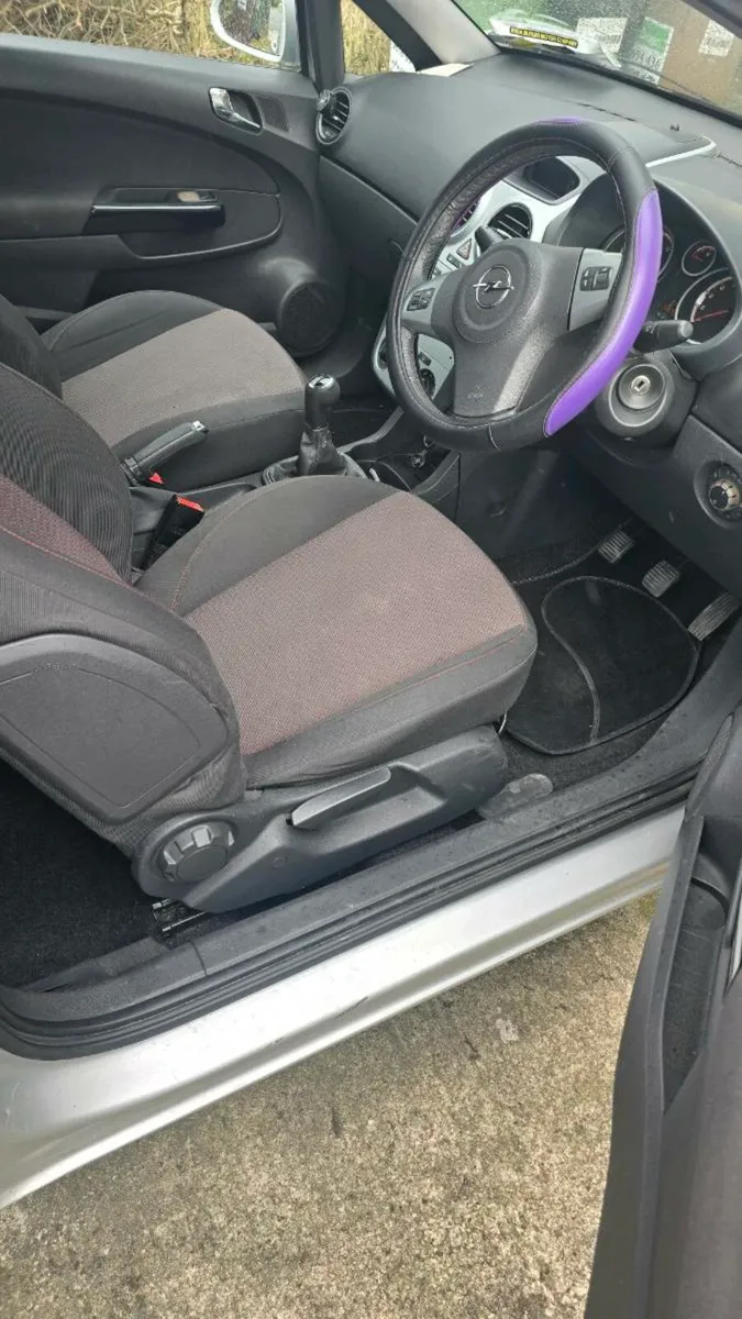 Opel corsa 2008 1.2L Petrol - Image 4