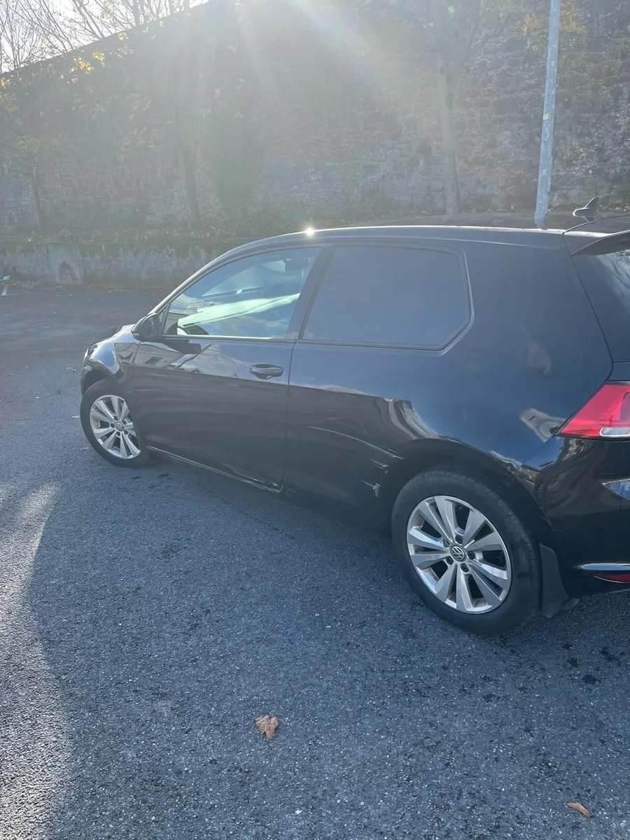 Volkswagen Golf 2017 - Image 1