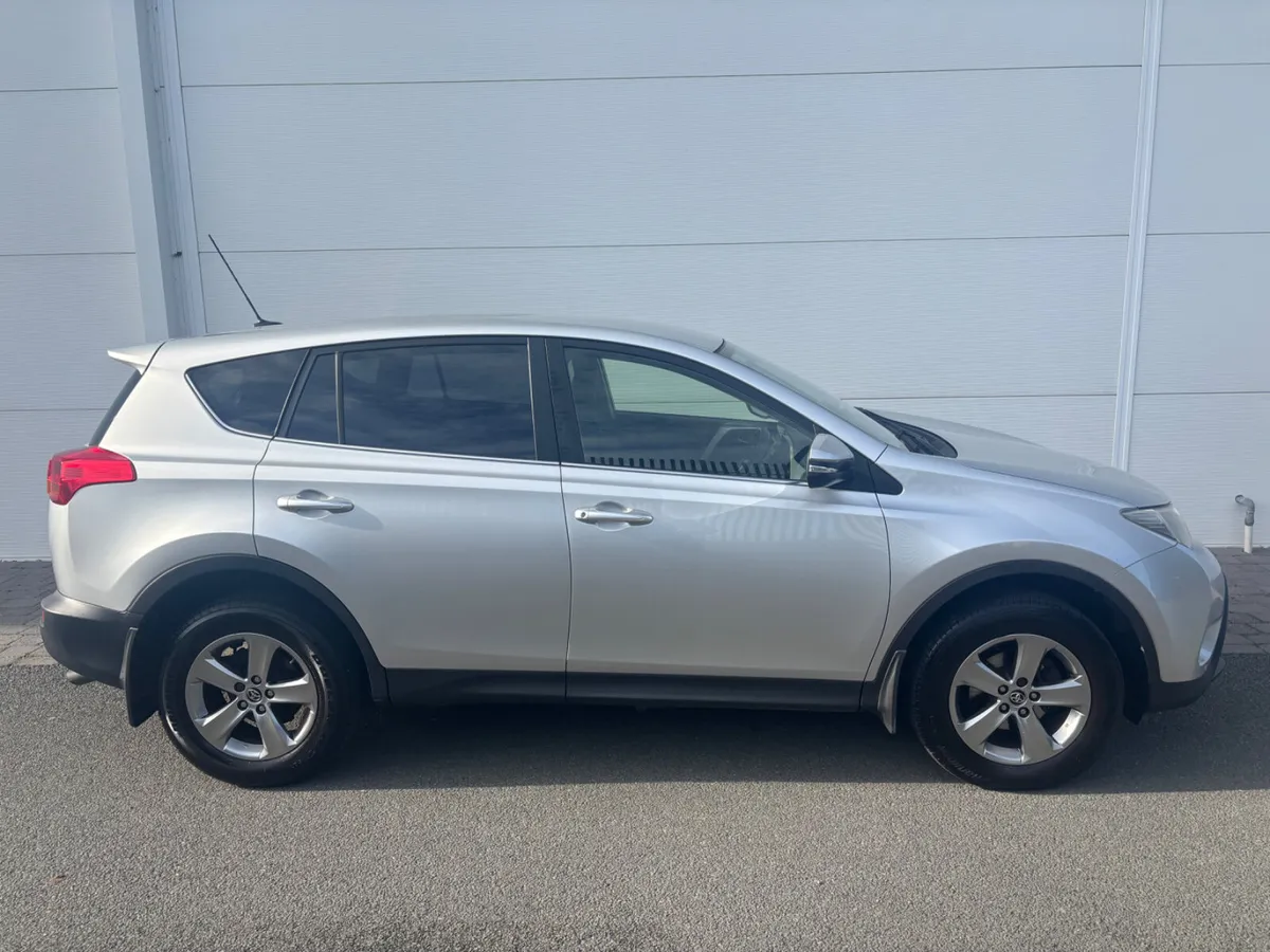 2015 TOYOTA RAV4 LUNA 2.0D4D FSH NCT - Image 3