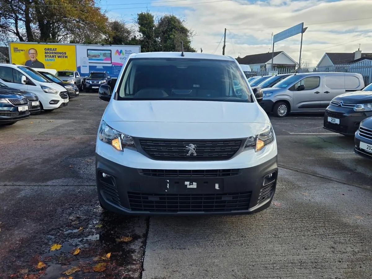 Peugeot Partner BLUEHDI PROFESSIONAL PREMIUM L2 - Image 4