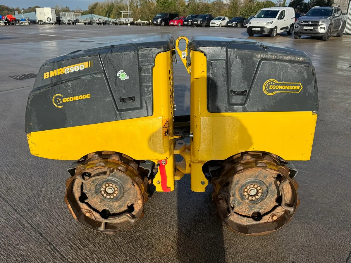 Bomag BMP8500 Trench Roller - Image 2