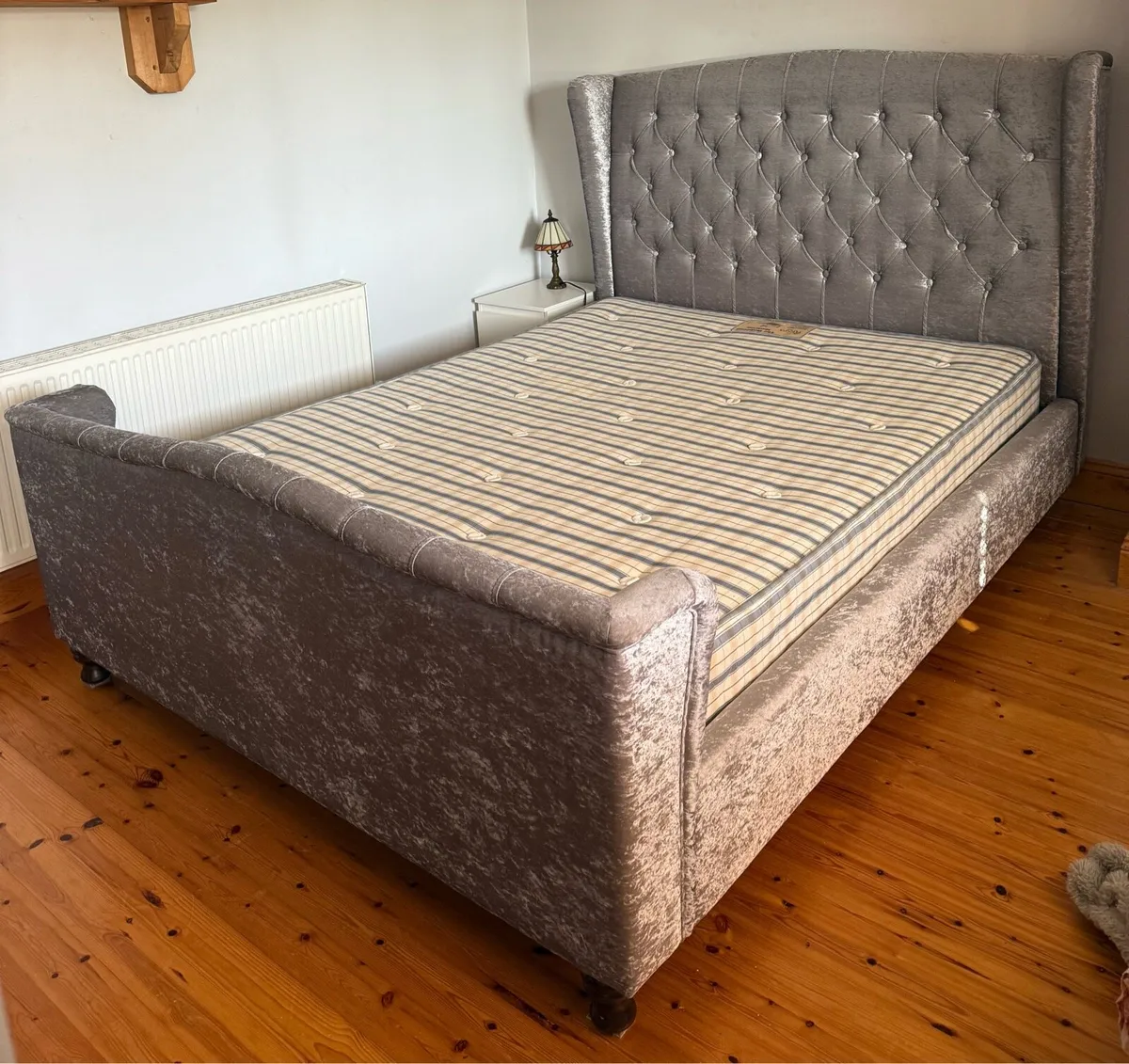 King size bed and mattress - Image 1
