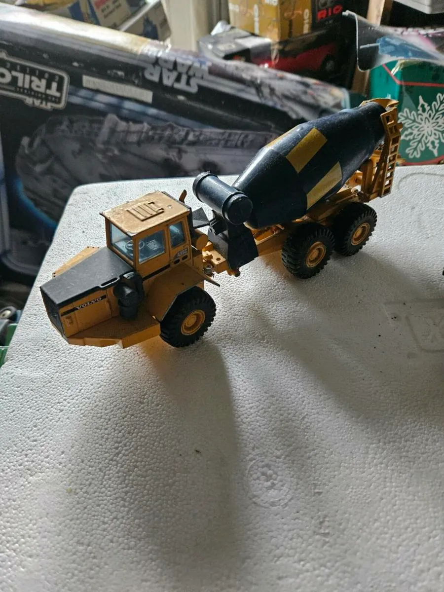 Corgi Siku Cement Mixer Truck - Image 1