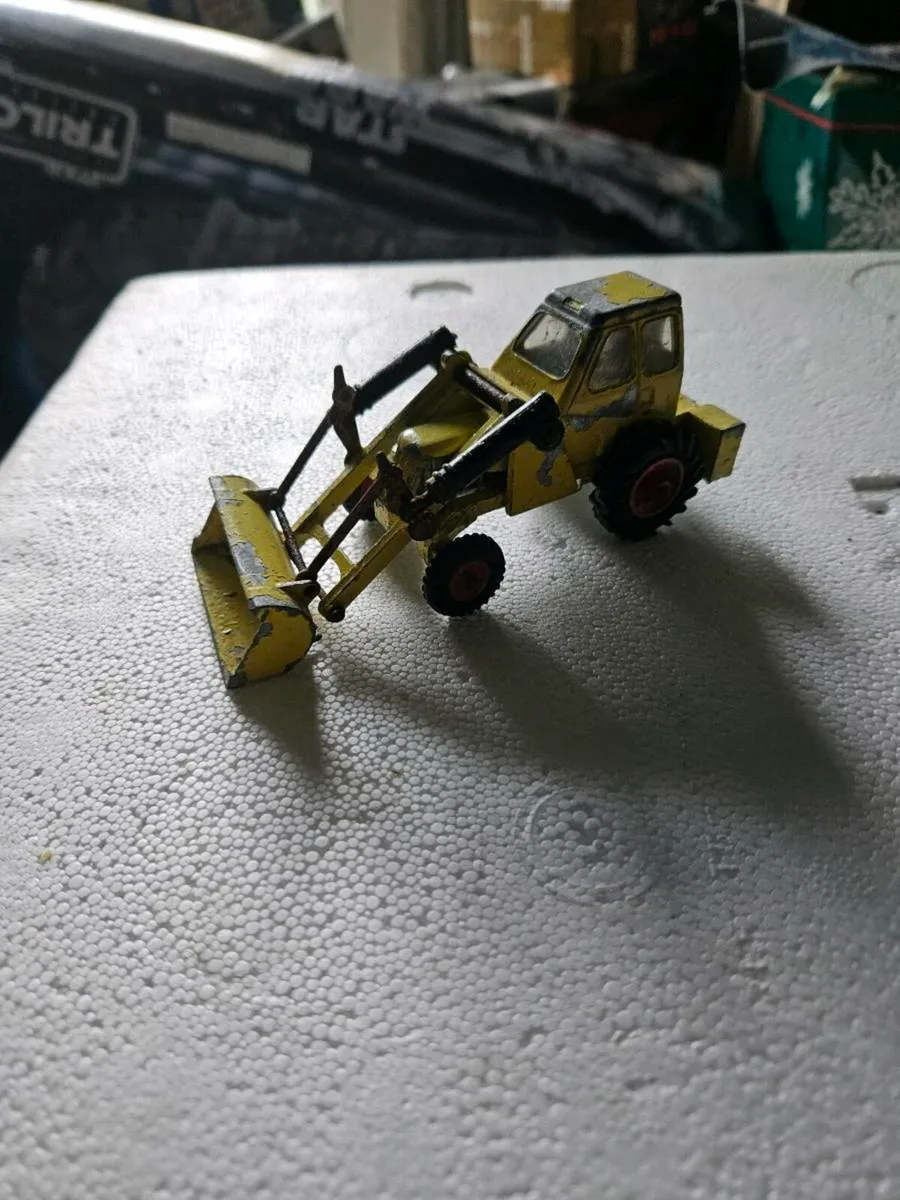 Dinky 1970's Loader - Image 2