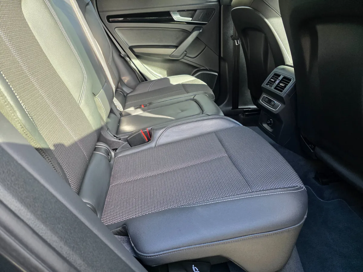 AUDI Q5 SPORTBACK 50 TFSI E QUATTRO S LINE 2024 - Image 2