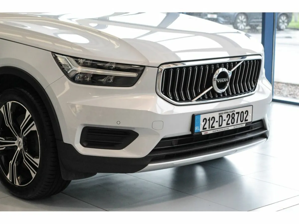 Volvo XC40 T4 INSCRIPTION 1.5 PHEV - Image 3