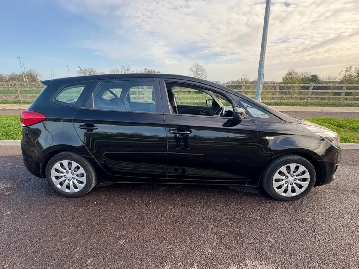 Kia Carens 1.7 Crdi 1 Ecodyn 7ST 5DR, Bluetooth, U - Image 3