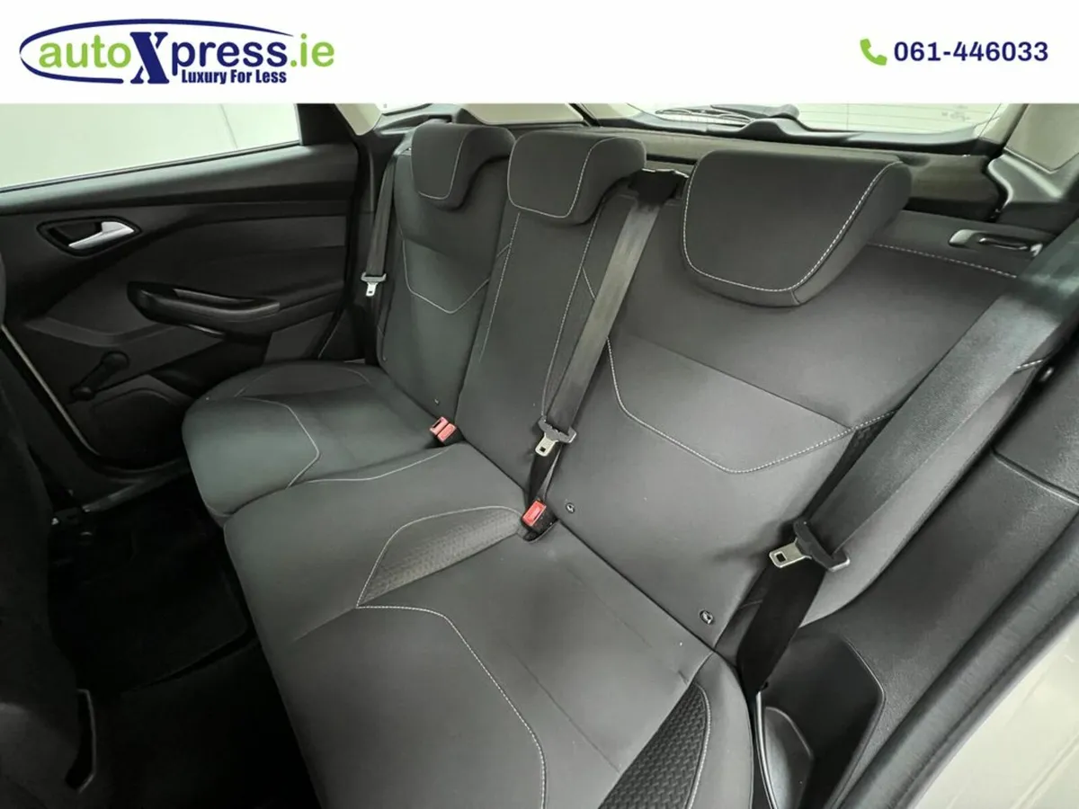 Ford Focus Ford Focus 1.5TD Manual Diesel - Image 4