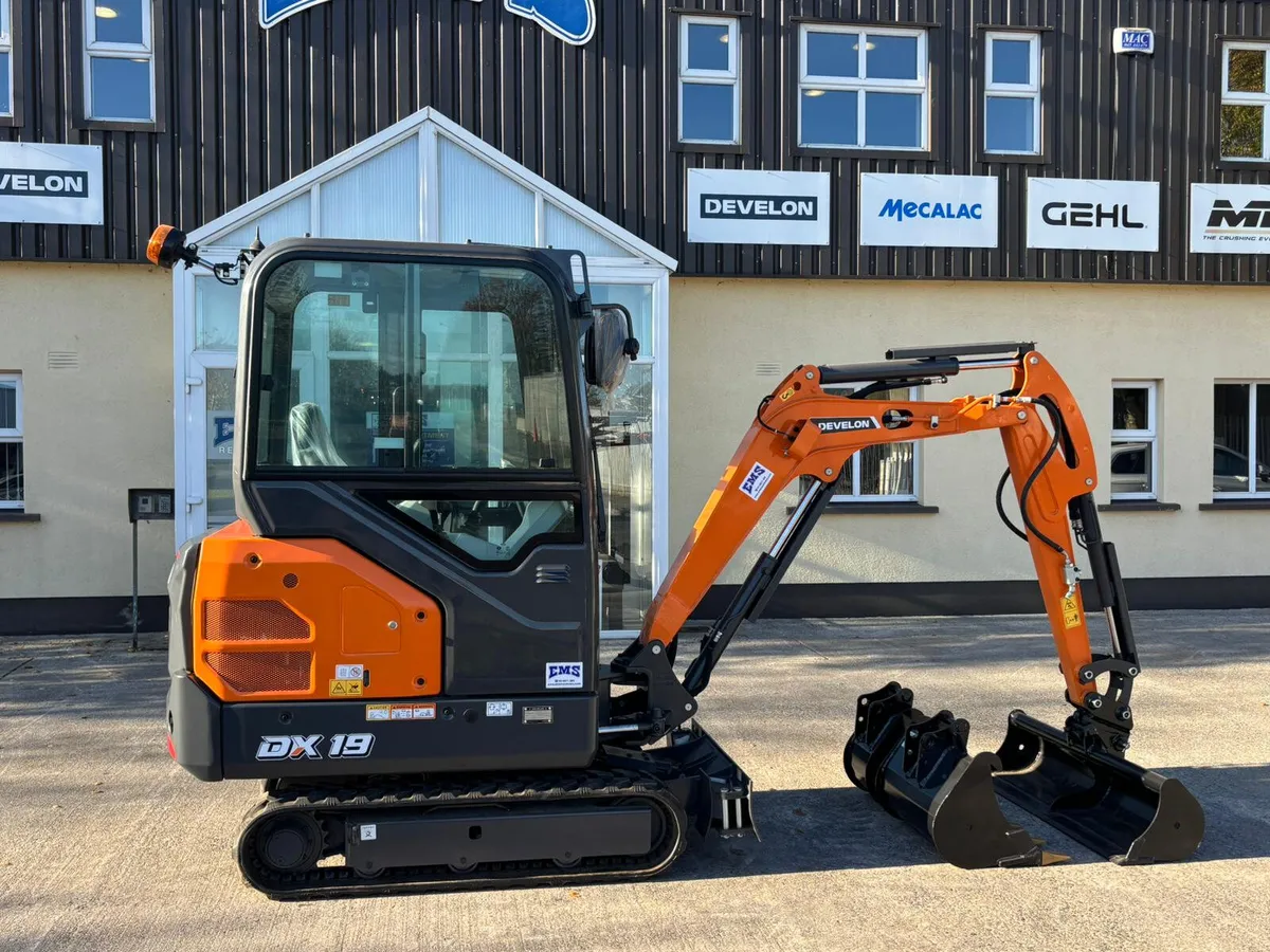 New Develon (Doosan) DX19-7 1.9 Ton Excavator - Image 2