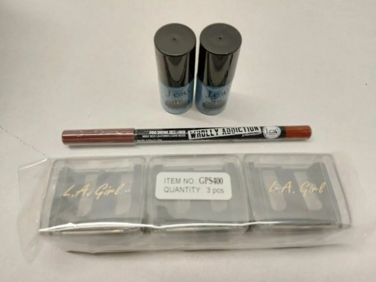 Online Auction Of A Goodie Box & More! - Image 4