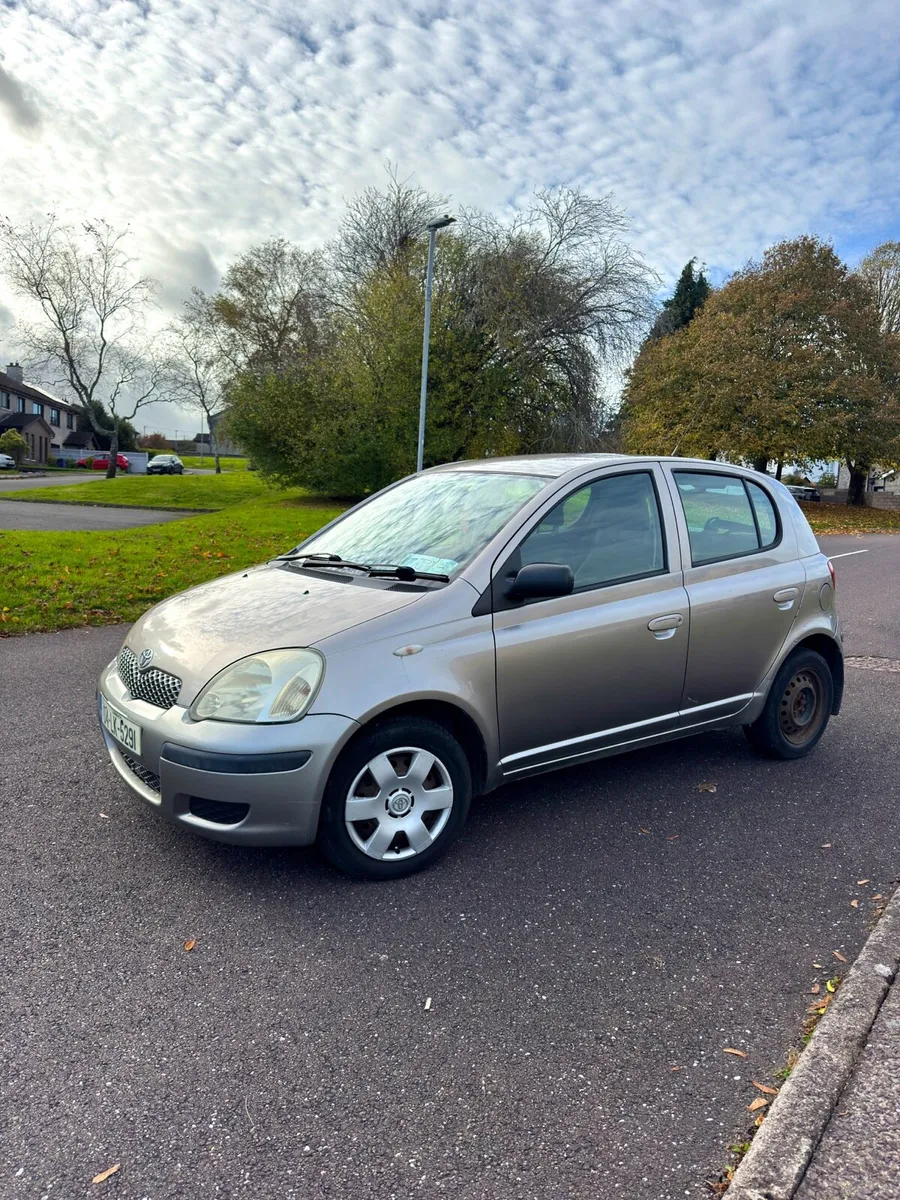 Toyota Yaris 1.0L petrol - Image 3