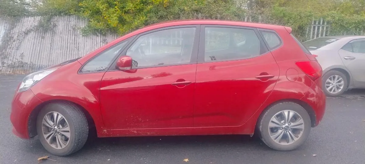 Kia Venga 1.4 CRDI low mileage - Image 4