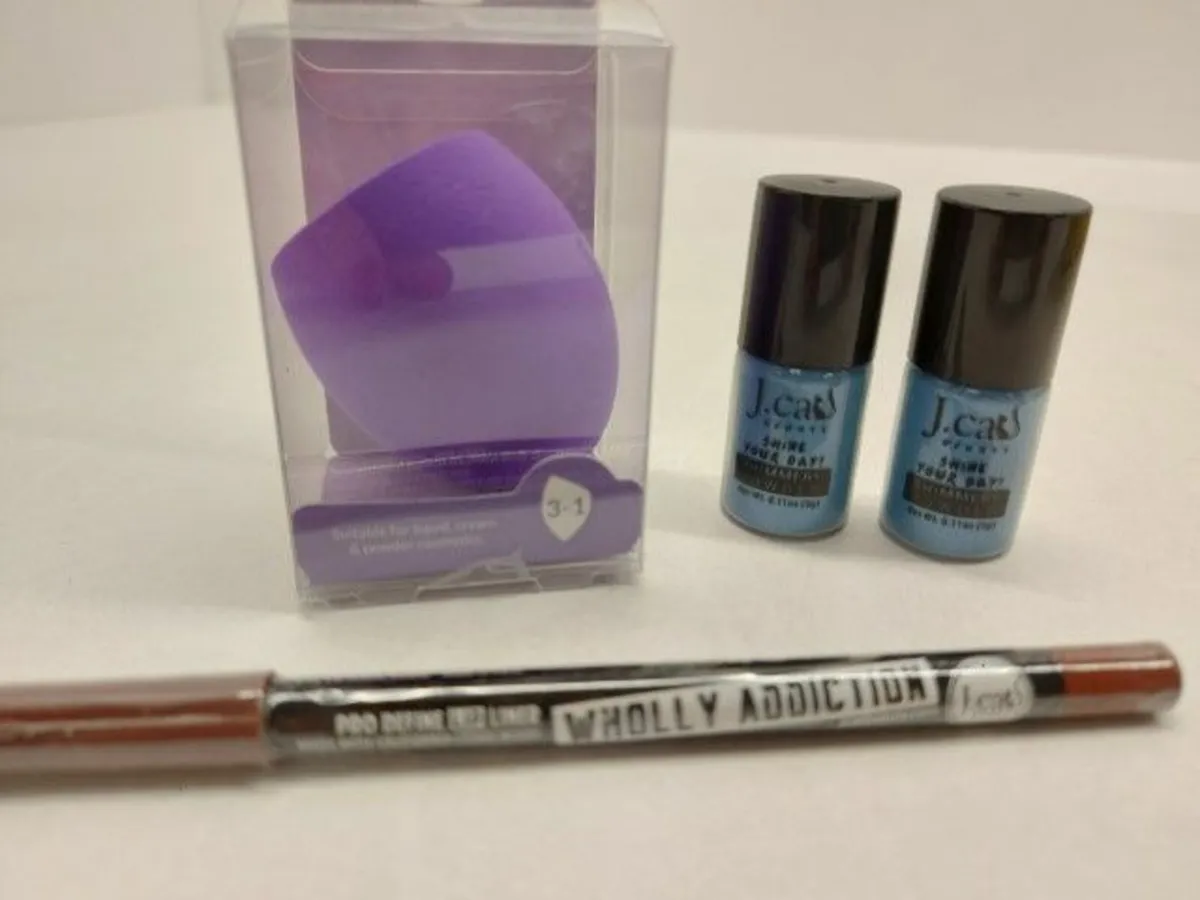 Online Auction Of A Goodie Box & More! - Image 3