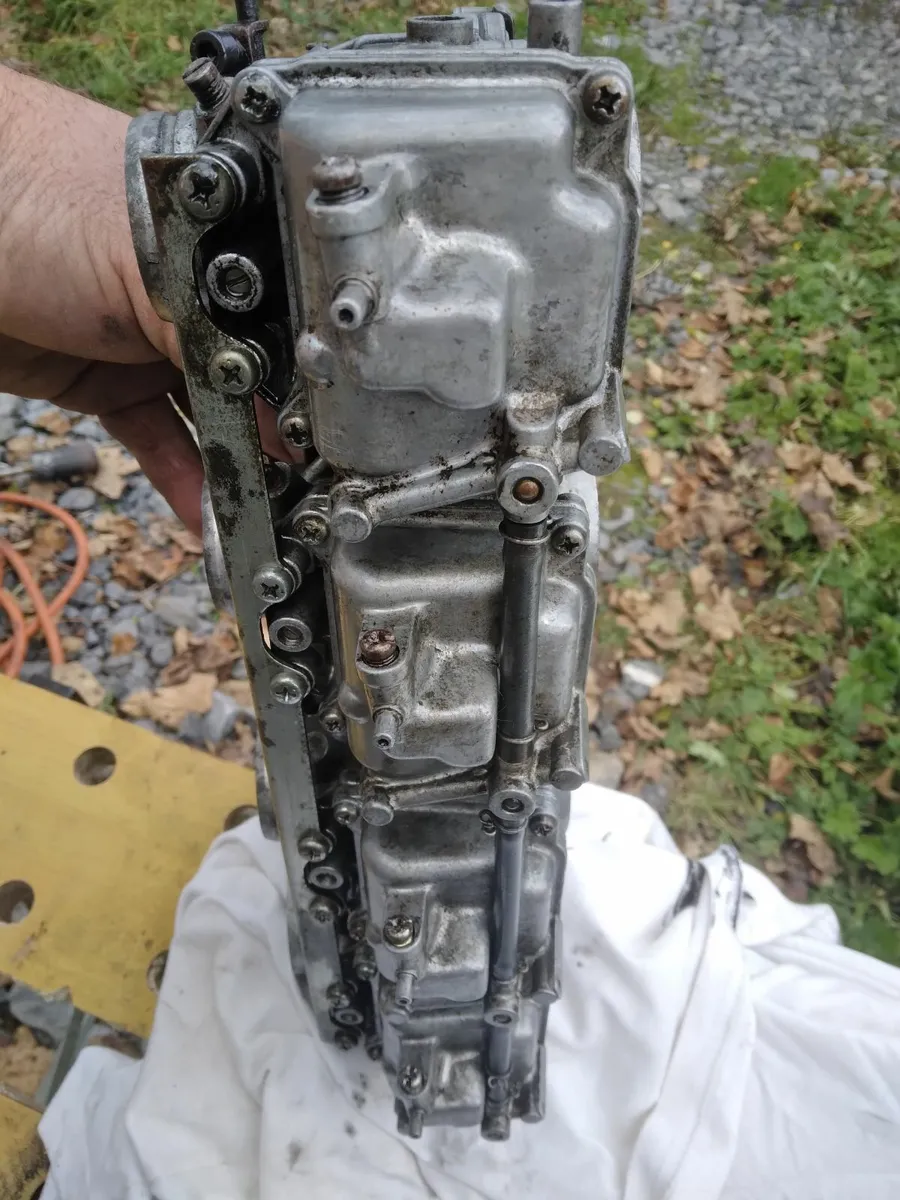 Gsxr 750 hypersport flatslide carbs and slingshot - Image 1