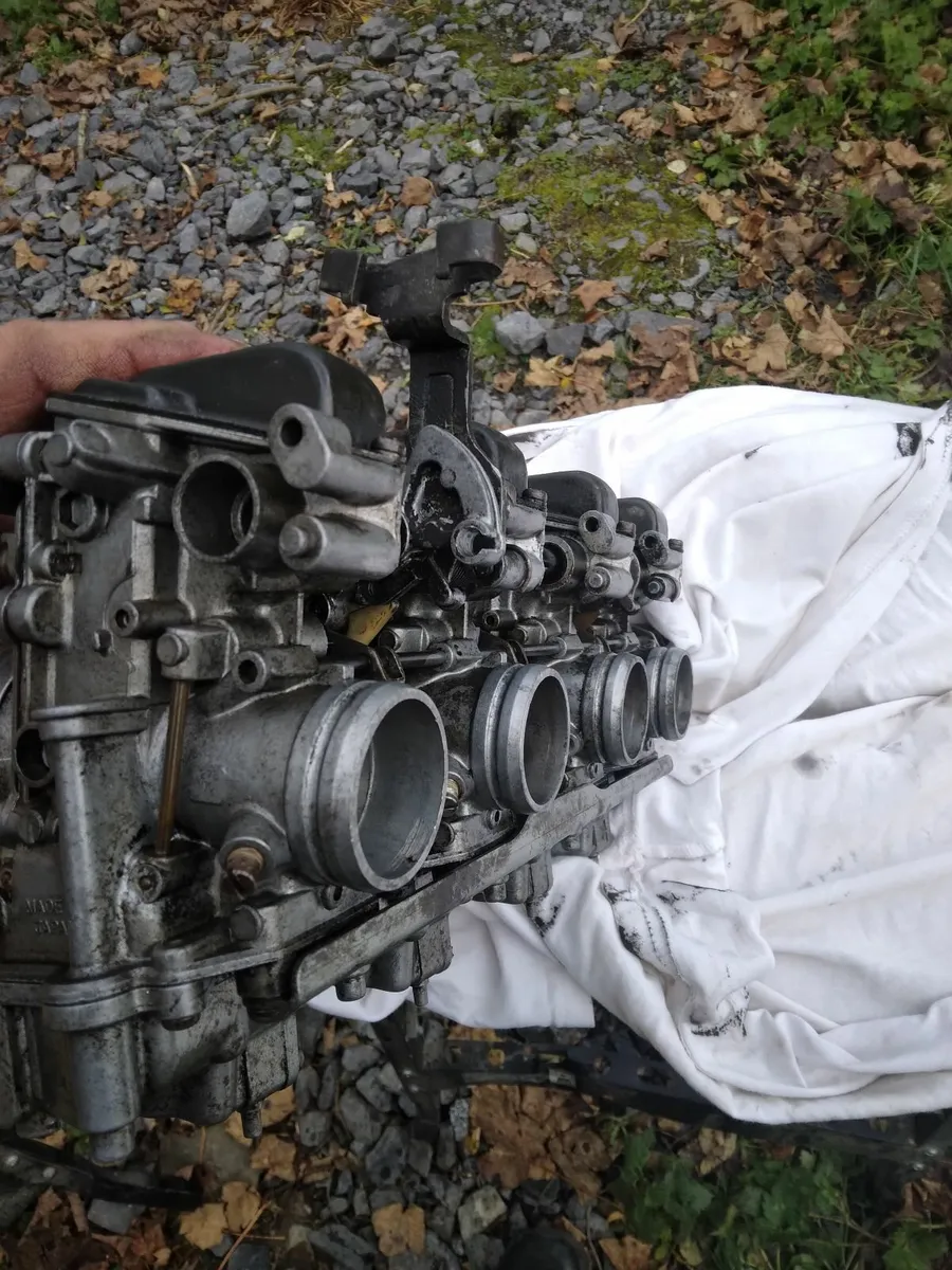 Gsxr 750 hypersport flatslide carbs and slingshot - Image 2