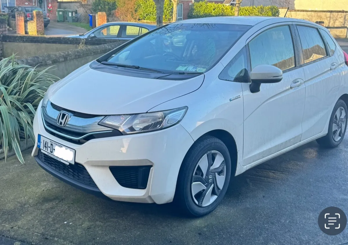 Honda Fit 2014 Hybrid Automatic Car - Image 1