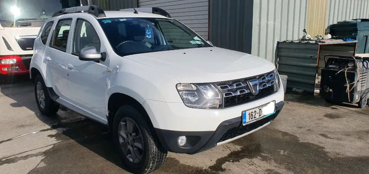 162 DACIA DUSTER DIESEL - Image 1
