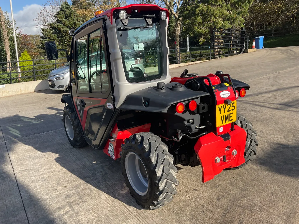 Manitou ULM 412H - Nearly New - Pristine Condition - Image 3