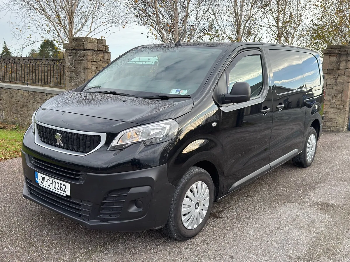 2021 Peugeot Expert 2.0L MWB low miles - Image 1