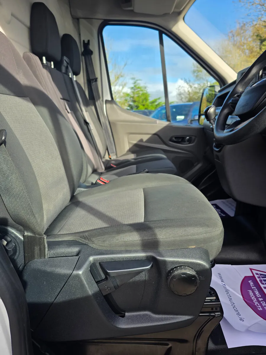 Ford Transit 2021 - Image 4