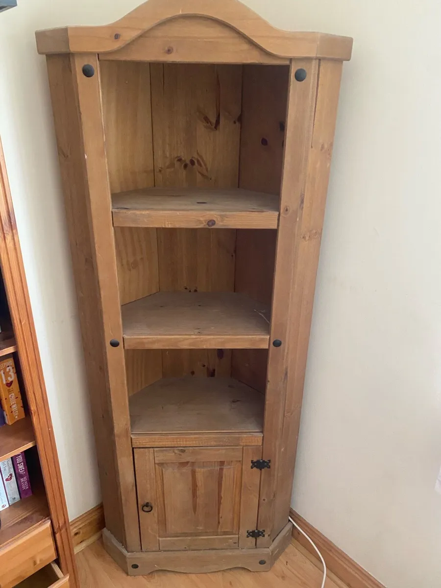 Corner Display Unit with Shelves - Image 1