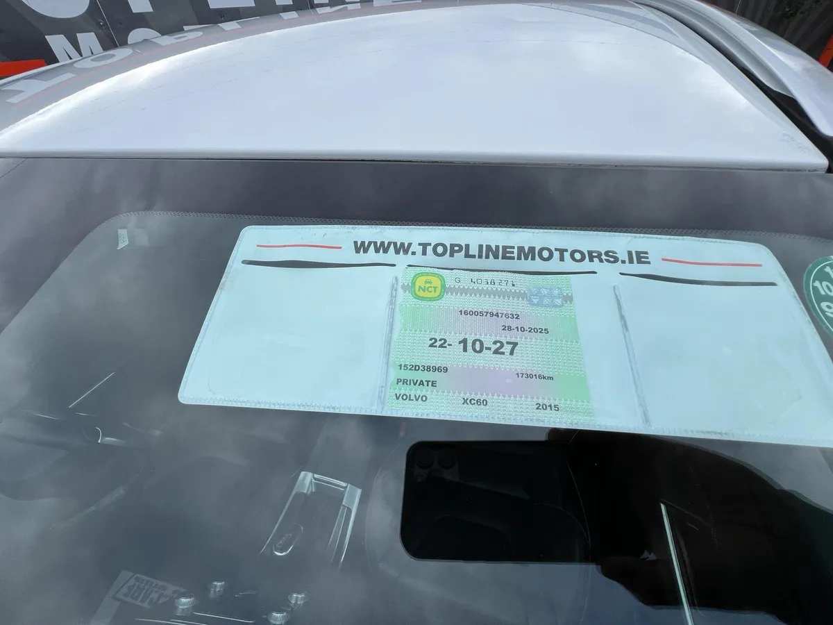 ==R-DESIGN//FULL LEATHER//AUTO// - Image 2