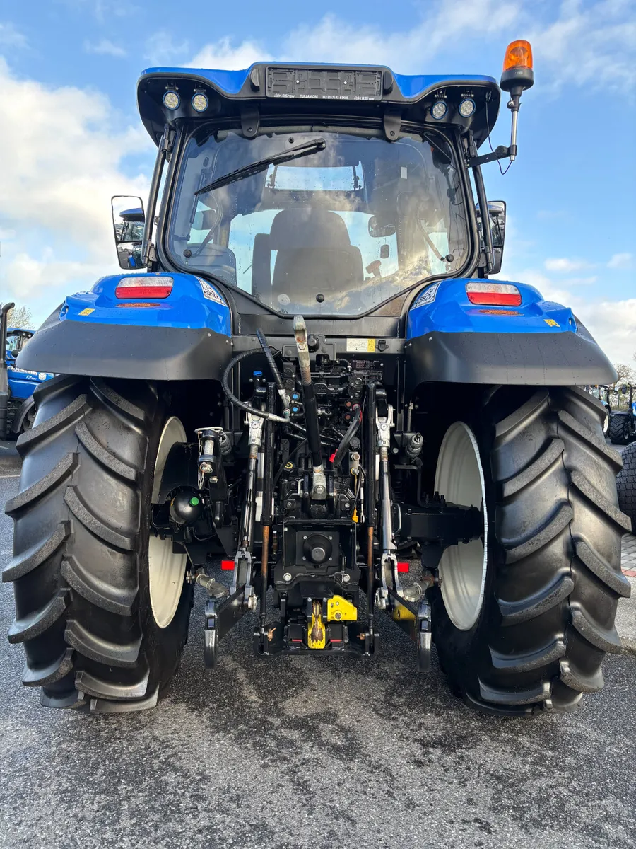 New Holland T6.155 Electro Command-1717hrs - Image 4