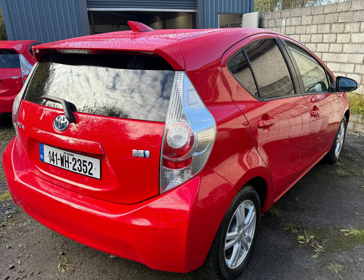 Toyota Aqua 2014/ hybrid/Automatic - Image 4