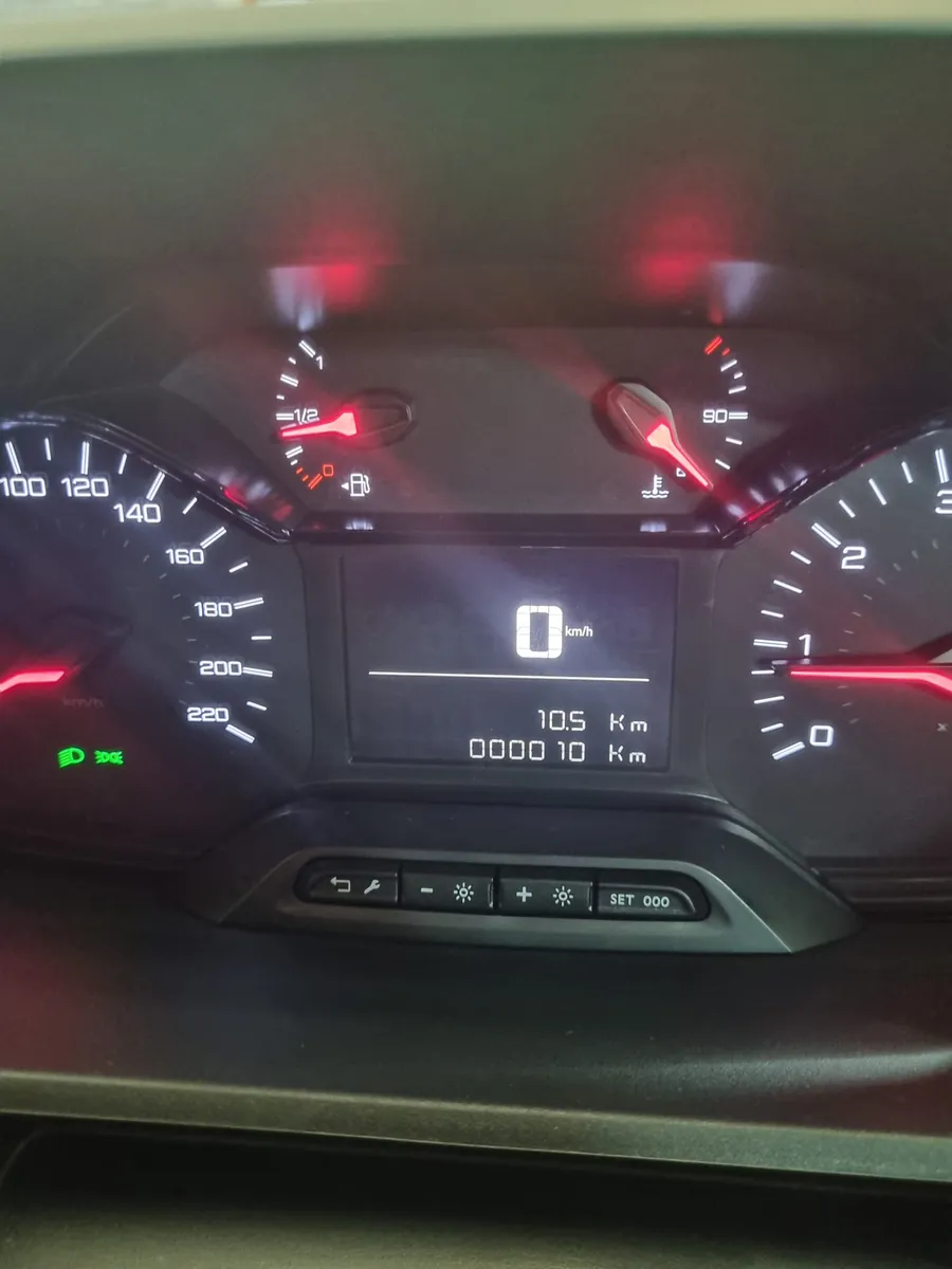 2024 Partner Active zero kilometres - Image 4