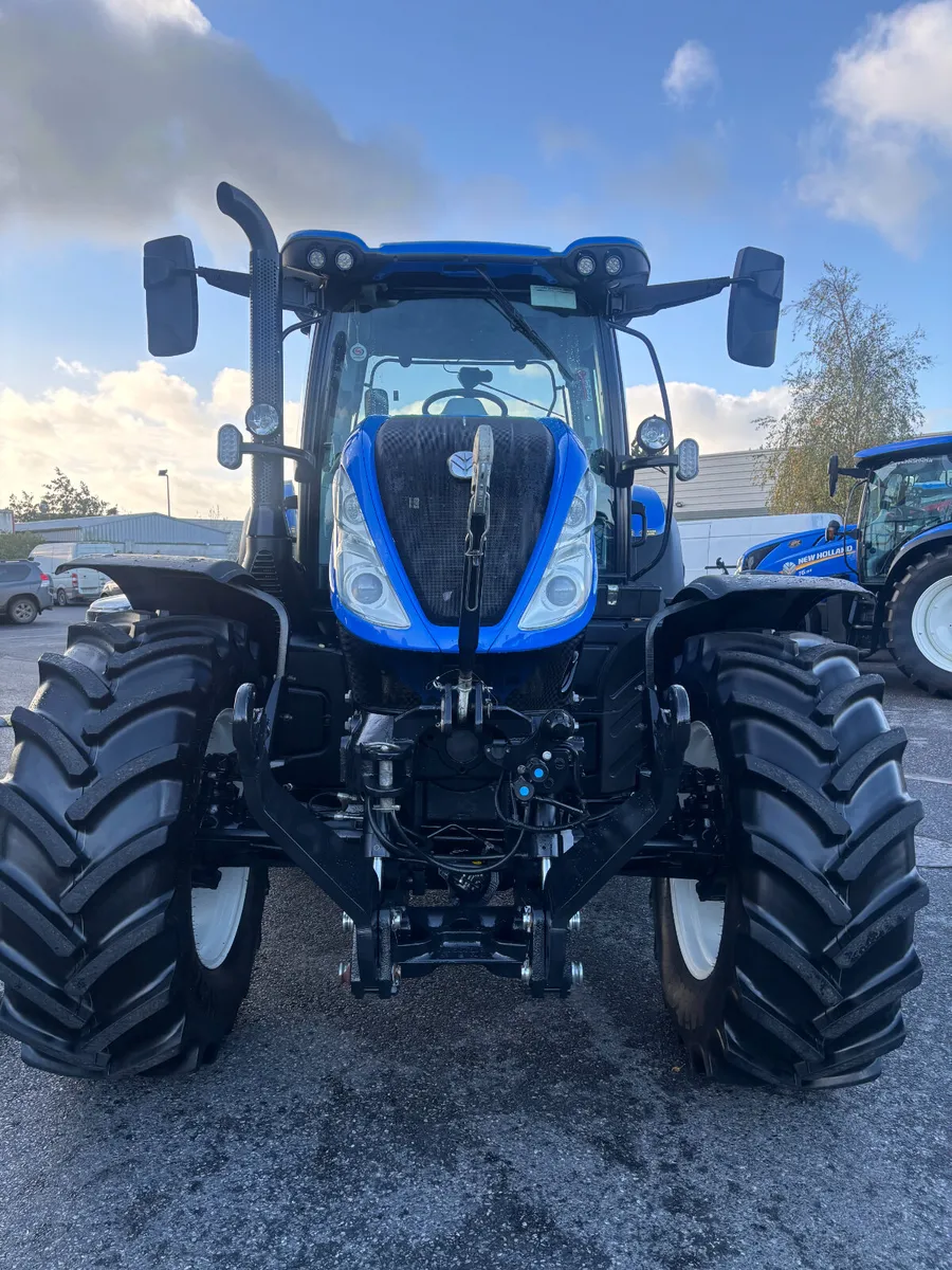 New Holland T6.155 Electro Command-2260hrs - Image 3