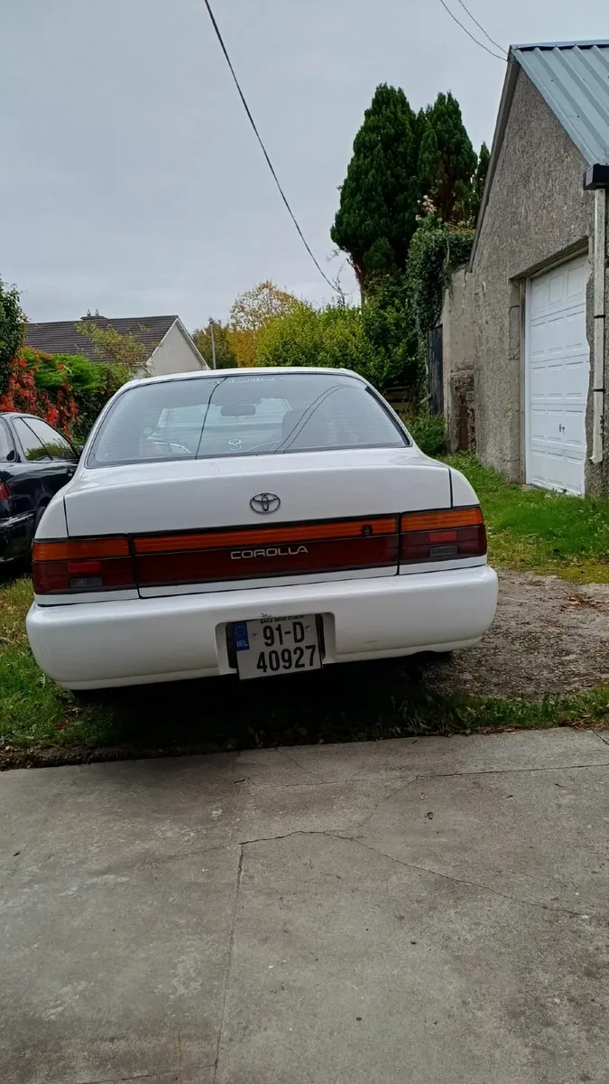 Toyota Corolla 1991 - Image 3