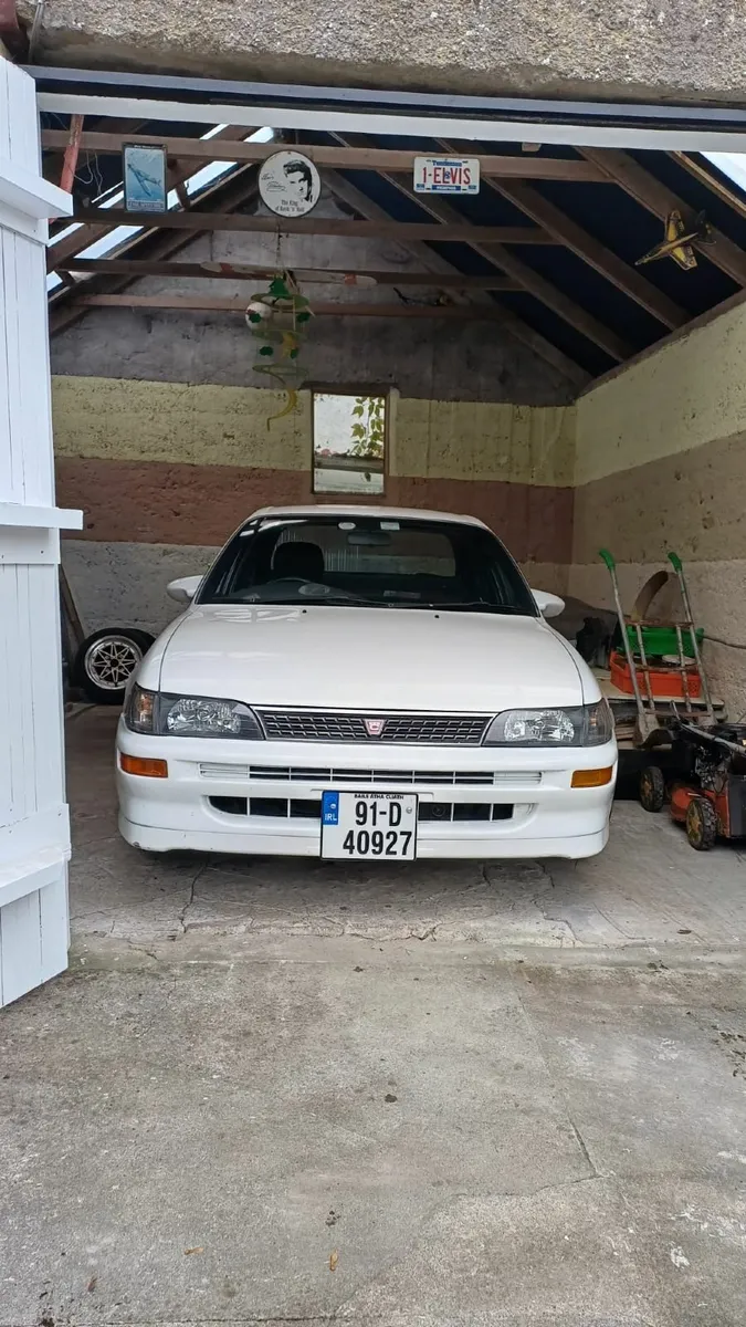 Toyota Corolla 1991 - Image 1