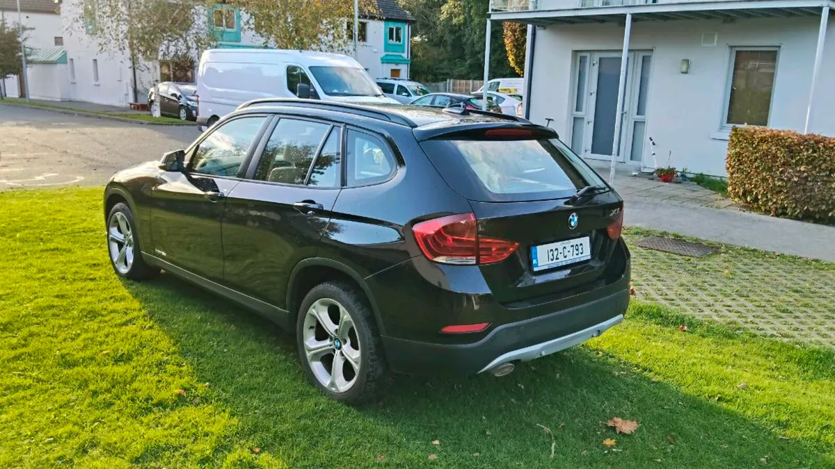 BMW X1 - Image 2