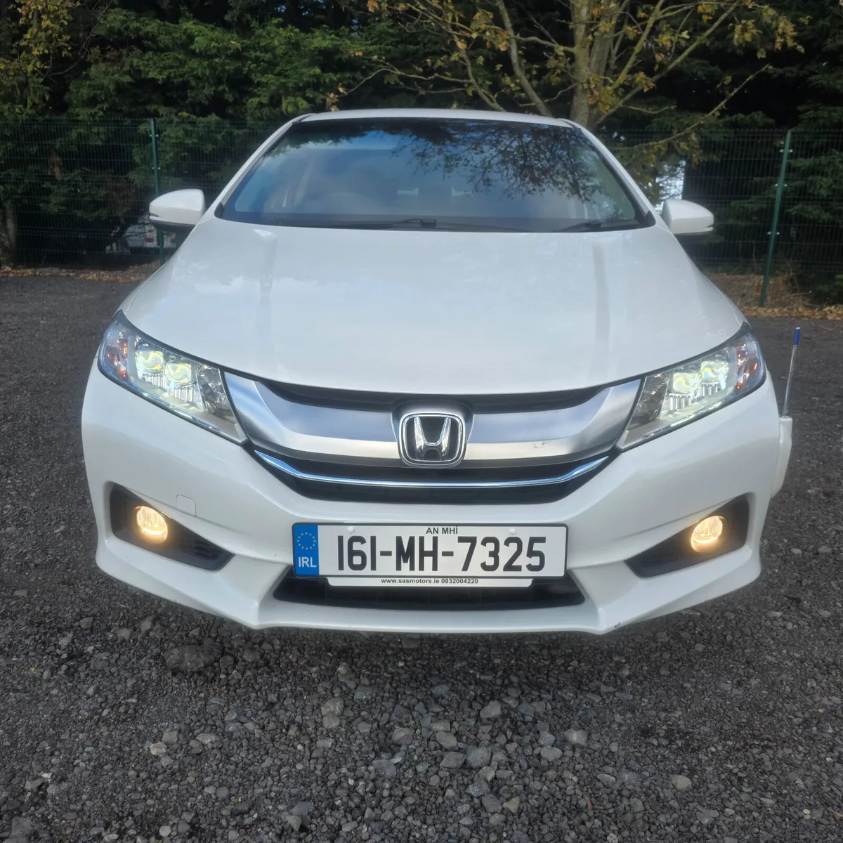 Honda Grace 2016 Atomatic Low Miles - Image 3