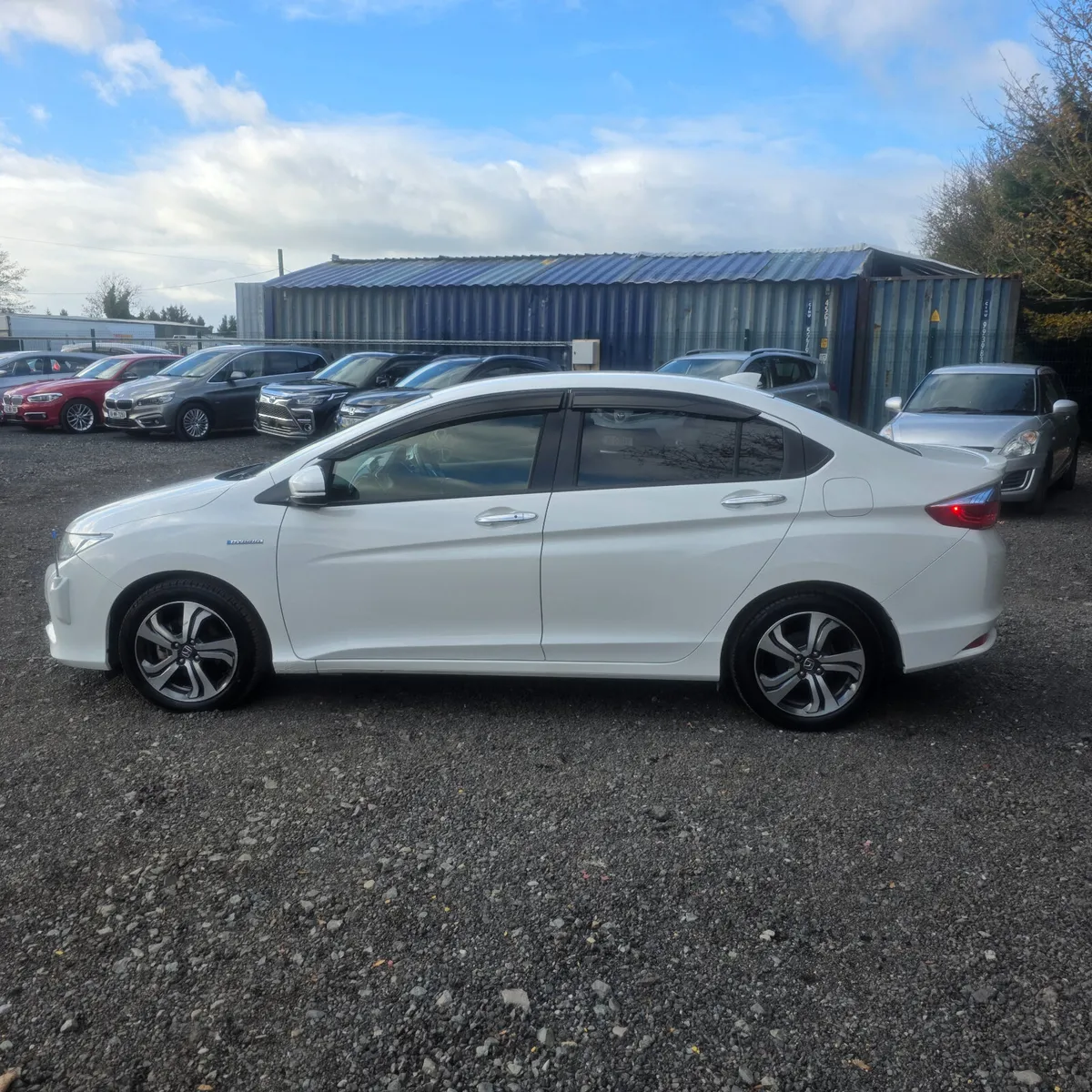 Honda Grace 2016 Atomatic Low Miles - Image 4