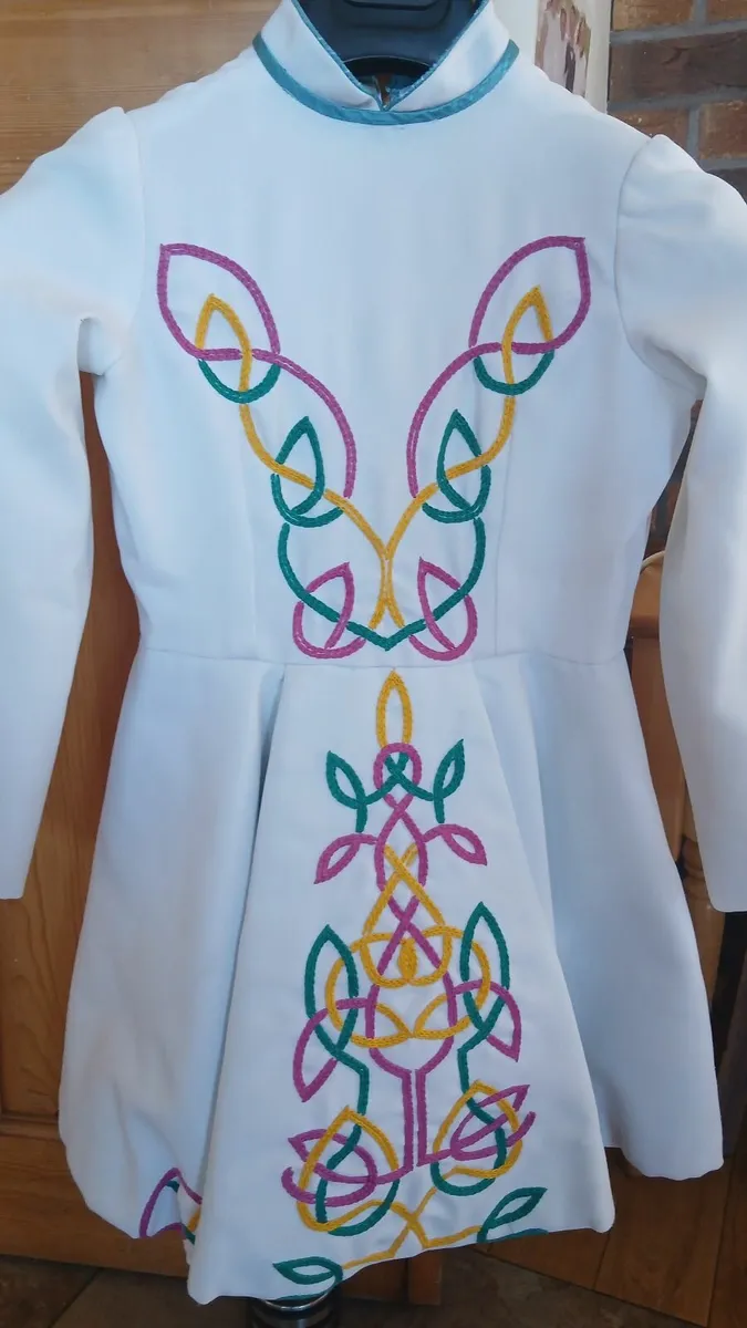 Irish dancing dress - Image 3