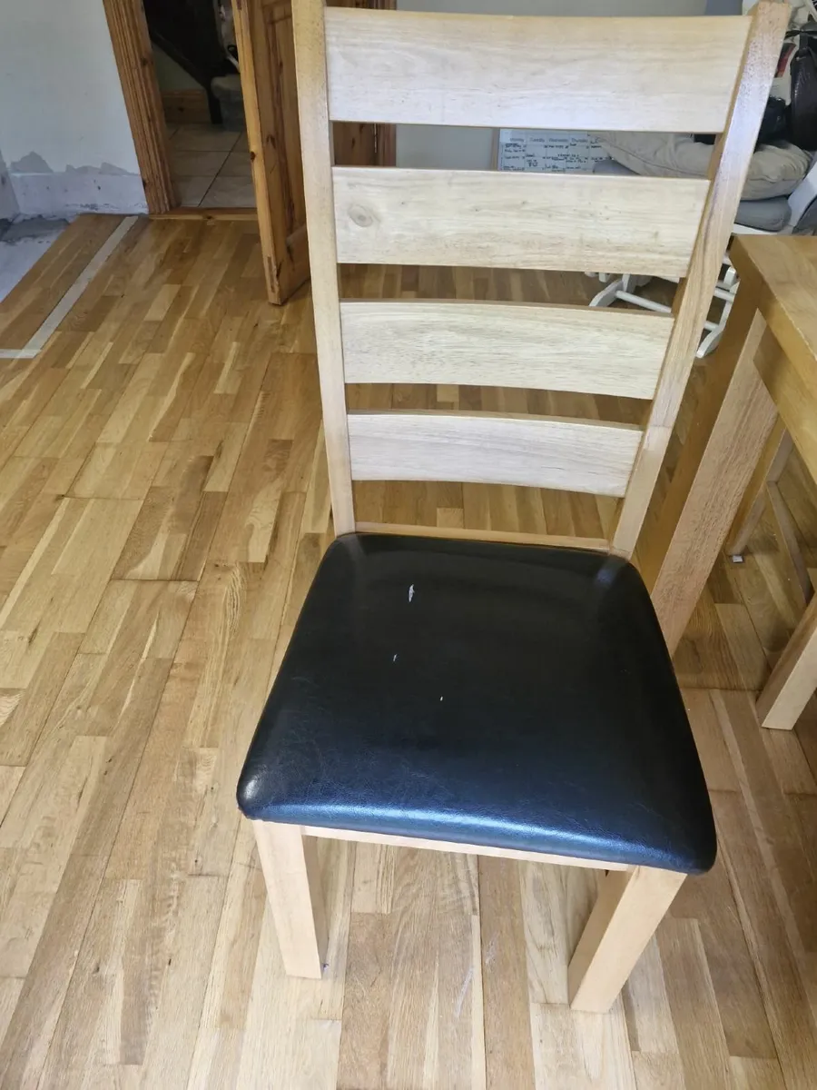 Kitchen table - Image 4