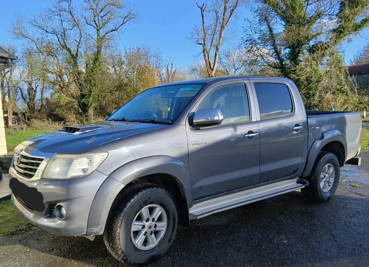 Toyota Hilux 2014 - Image 4
