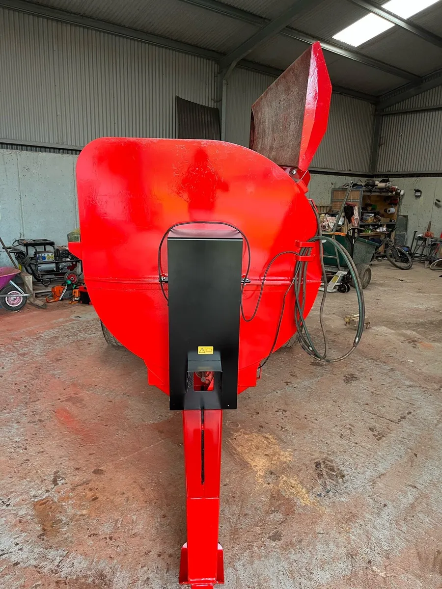 Dung spreader - Image 4