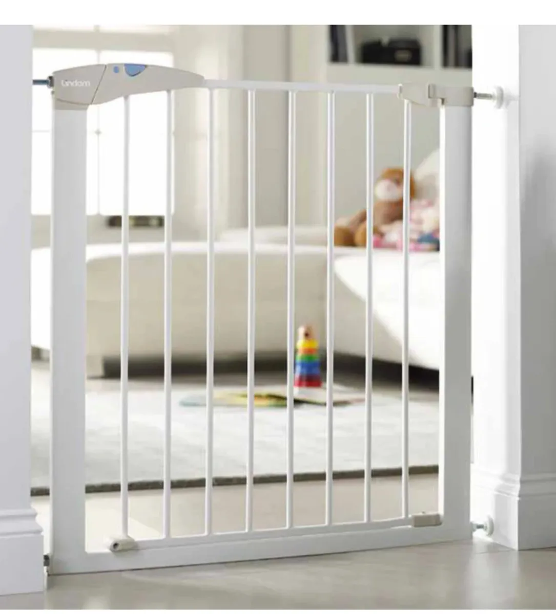 Lindam stair gate - Image 2