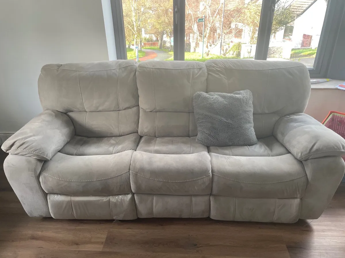 3 and 2 seater recliner sofas - Image 1