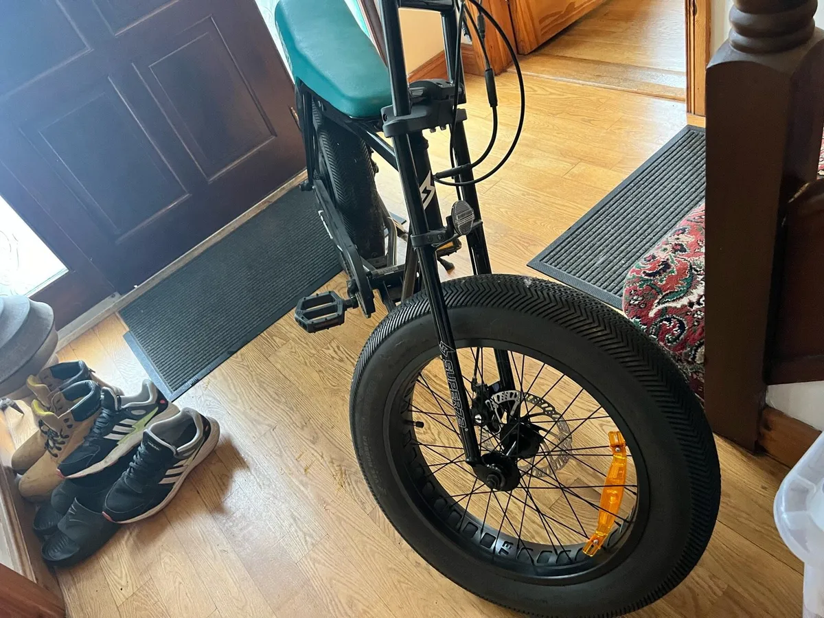 Super73 ZG Electric bike. Barely used- like new - Image 2