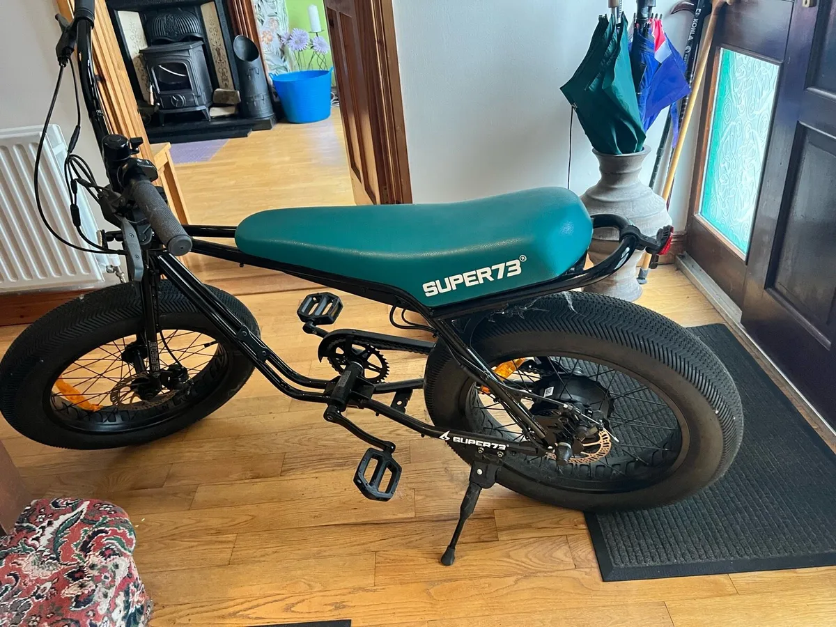 Super73 ZG Electric bike. Barely used- like new - Image 4