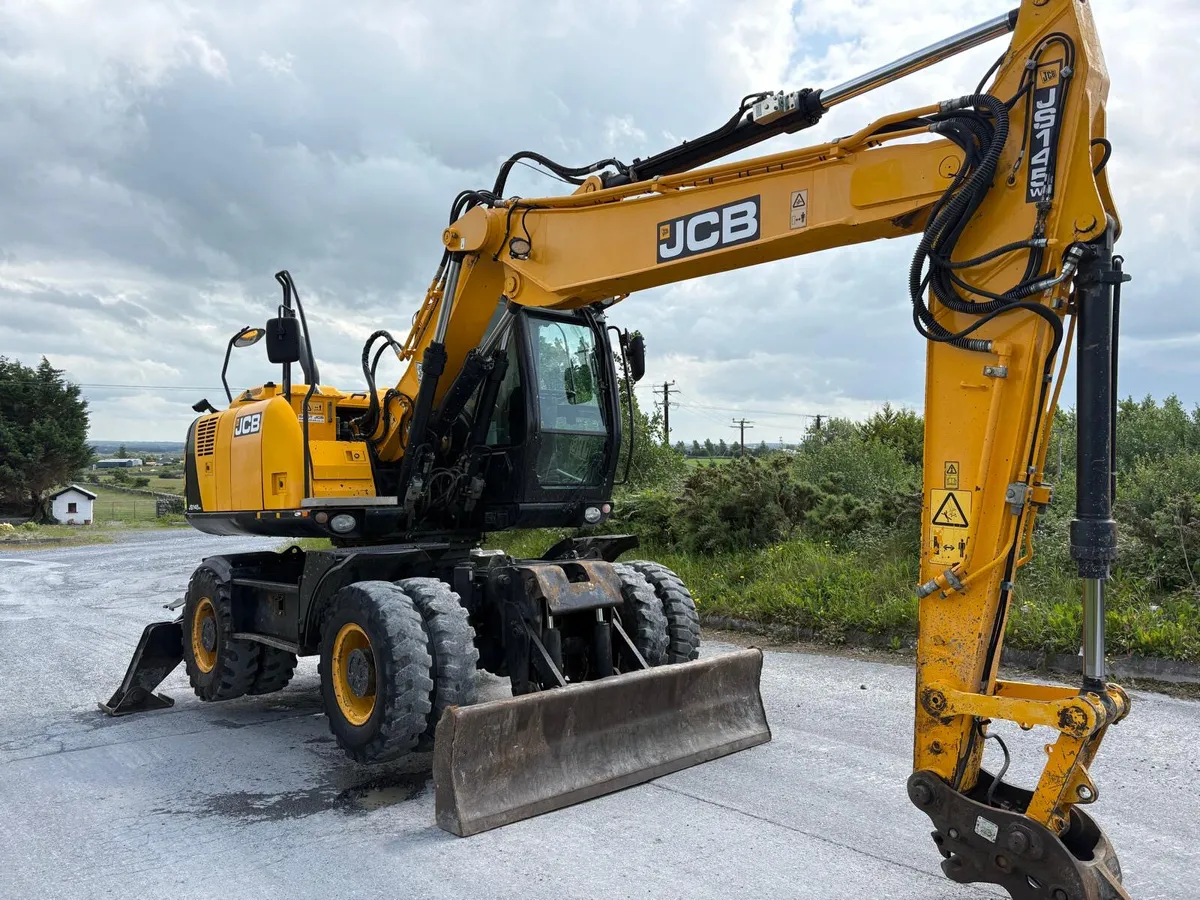 2017 JCB JS145WT Wheeled Excavator - Image 2