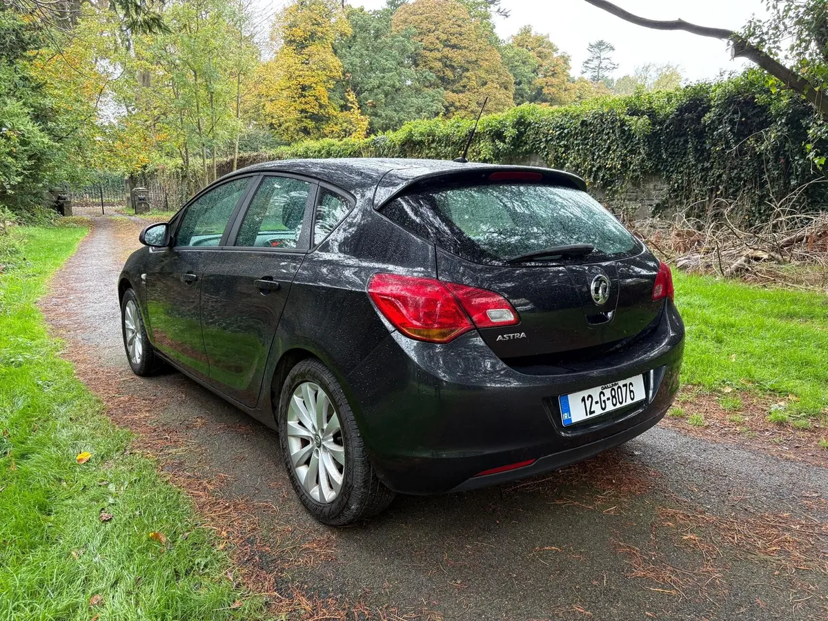 2012 Vauxhall Astra 1.4L, NCT until 2026! - Image 2