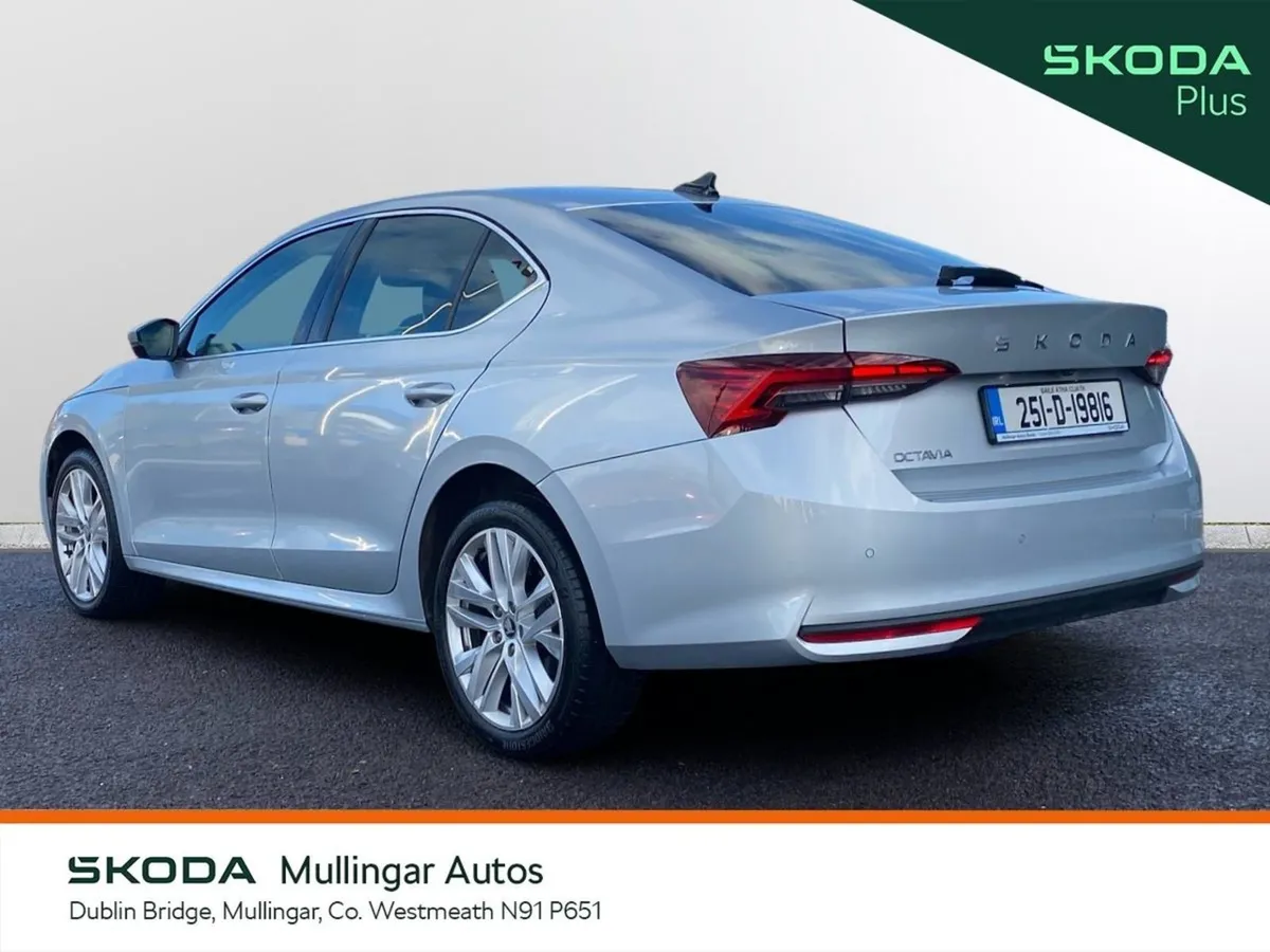 Skoda Octavia Selection Plus 2.0tdi 150HP DSG - Image 3